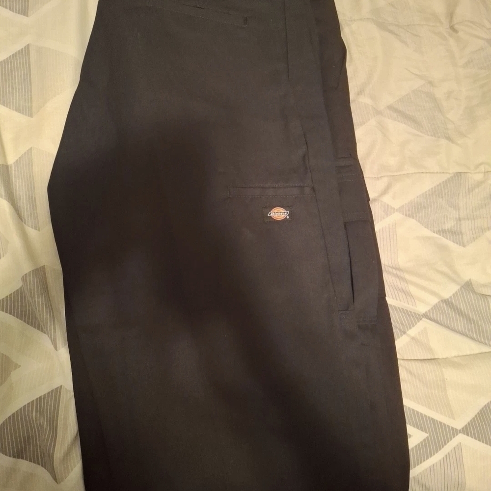 Dickies Men's Black Cargo Pants with Logo Patch